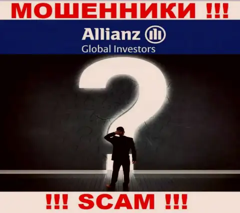 Allianz Global Investors LLC усердно прячут сведения об своих прямых руководителях